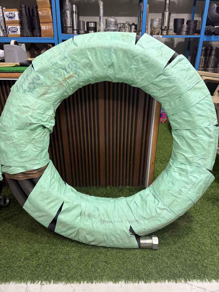Main Hose 4